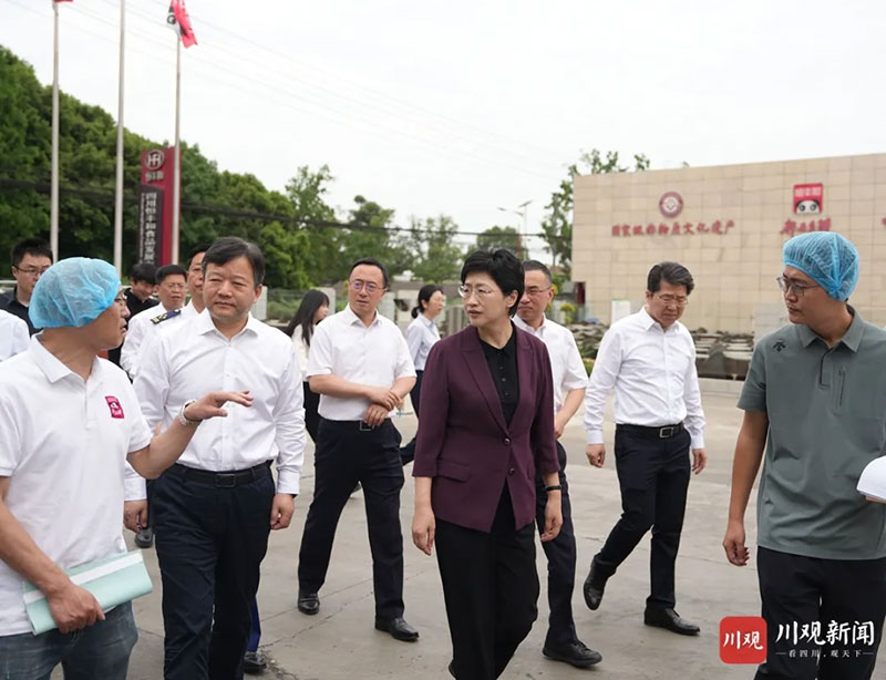 1747637915108732.jpg 3.jpg